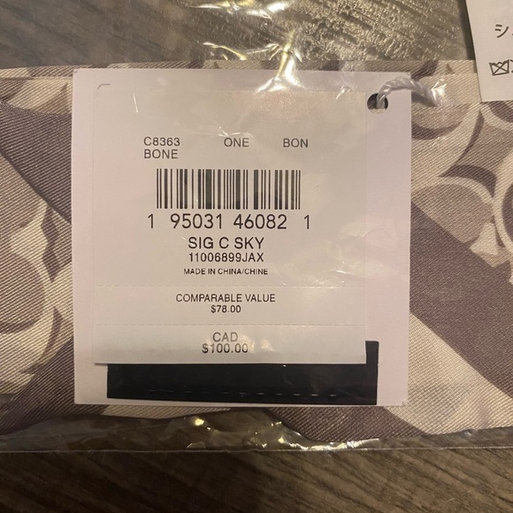 Coach Signature Print Silk Skinny Scarf. Color: Bone. - Picture 4 of 5
